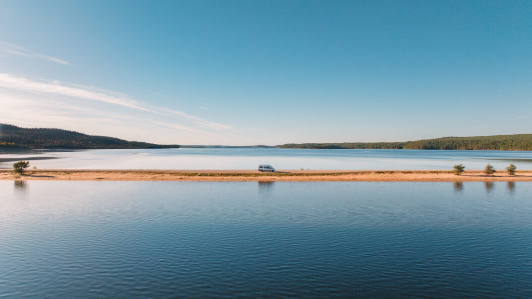 hero-van-between-lakes